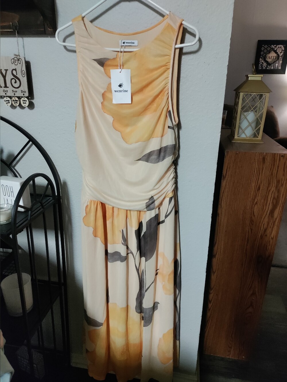 New Wenrine Maxi Dress Size XL
